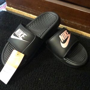 Nike slides